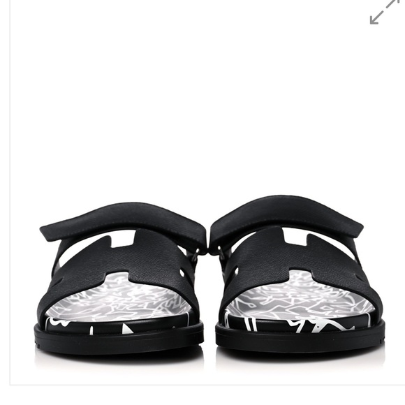 HERMES Chypre Sandals
Epsom Calfskin Graff Hermes Mens Chypre Sandals 41… main image 10